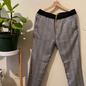 NWT. Mens woven pants
